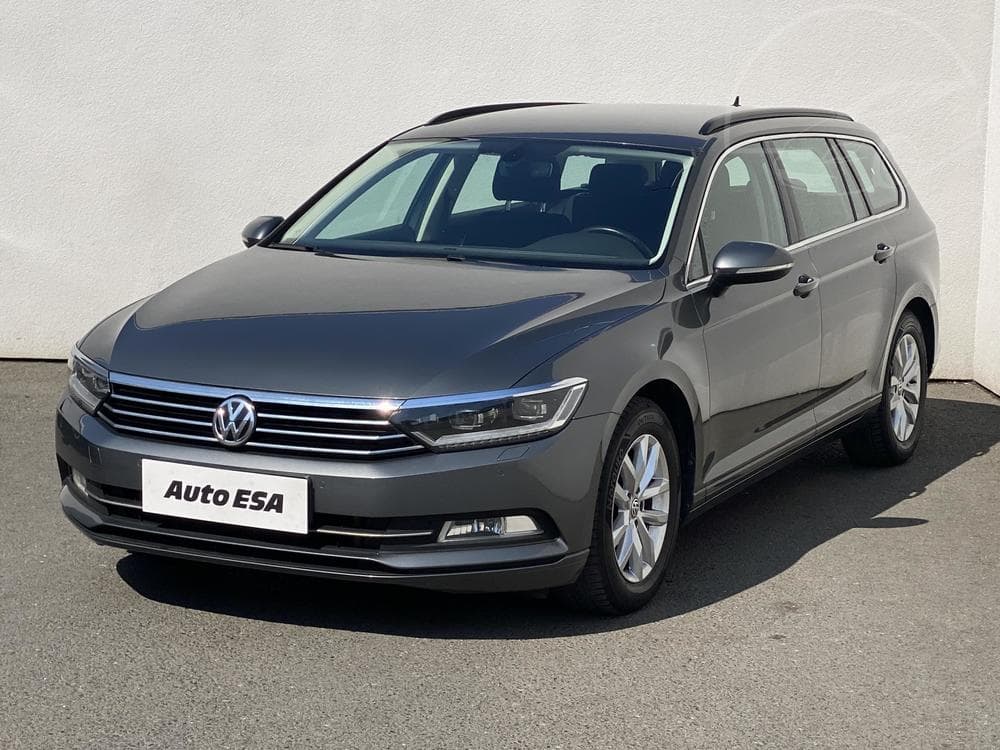 2015 Volkswagen PASSAT - 5
