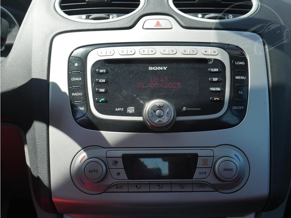 2008 Ford FOCUS - 11