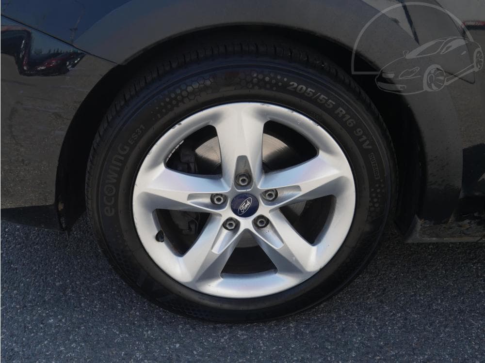 2008 Ford FOCUS - 16