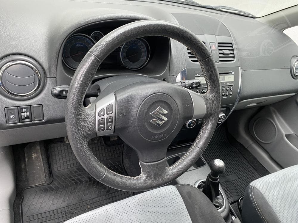2012 Suzuki SX4 - 12