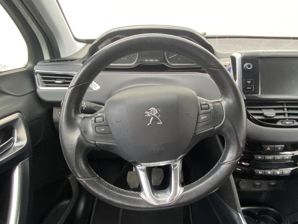 2013 Peugeot 2008 - 11