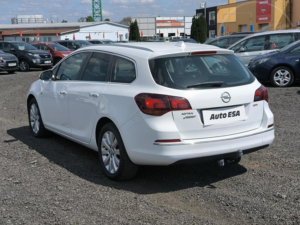 2013 Opel ASTRA - 4