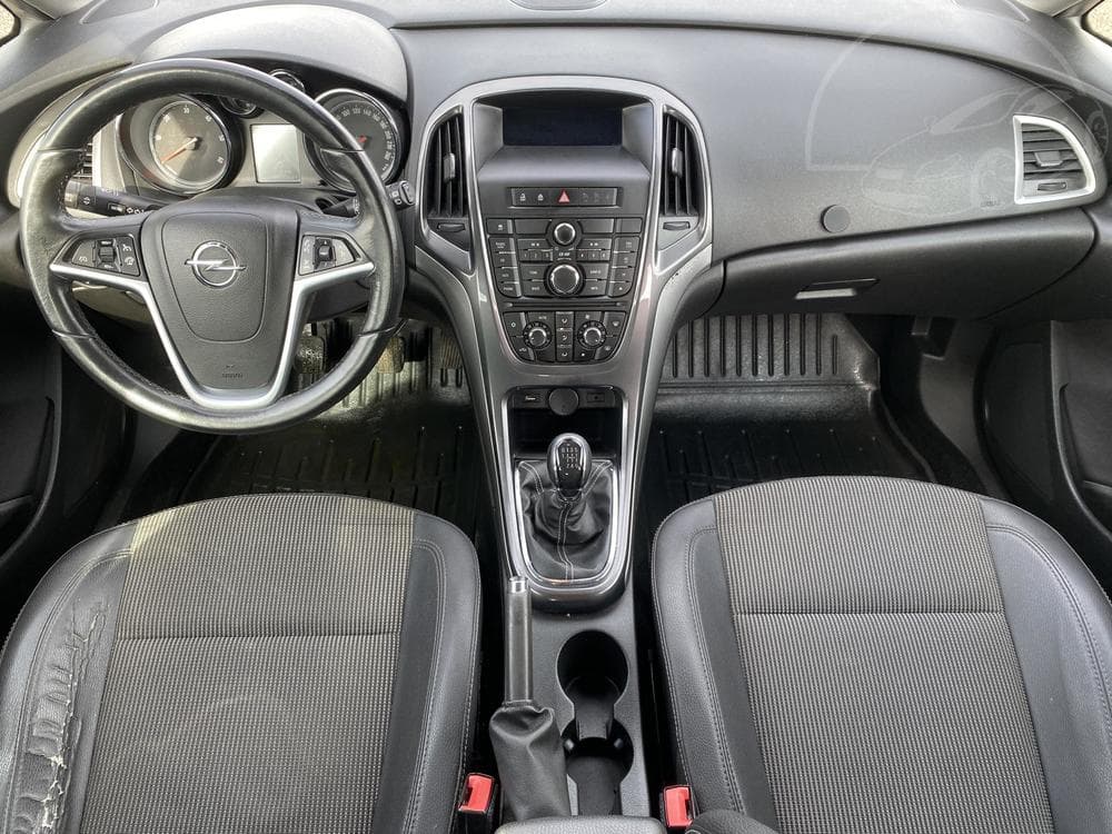 2013 Opel ASTRA - 8