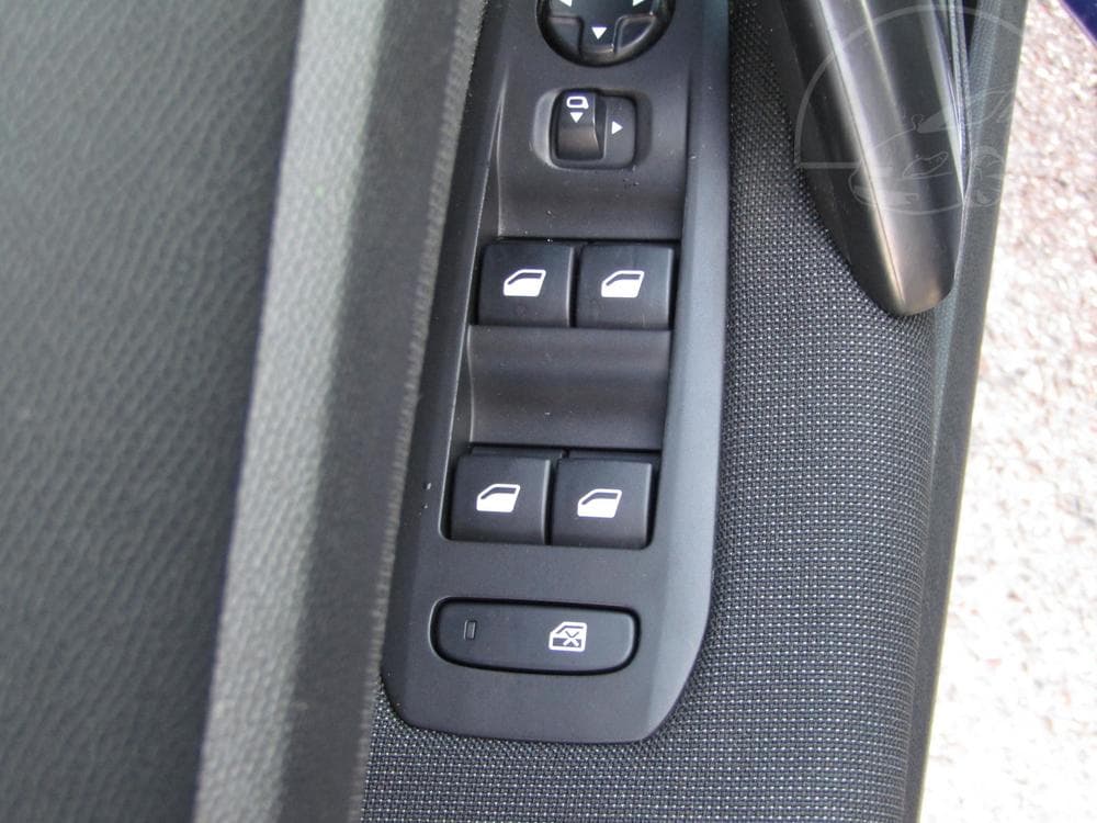 2017 Peugeot 308 - 12