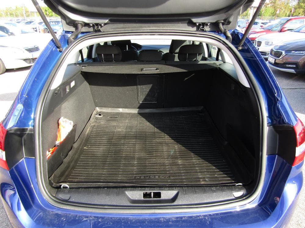 2017 Peugeot 308 - 7