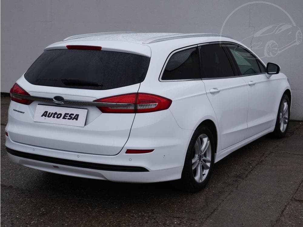 2019 Ford MONDEO - 11