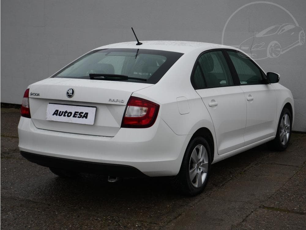 2019 Škoda RAPID - 11