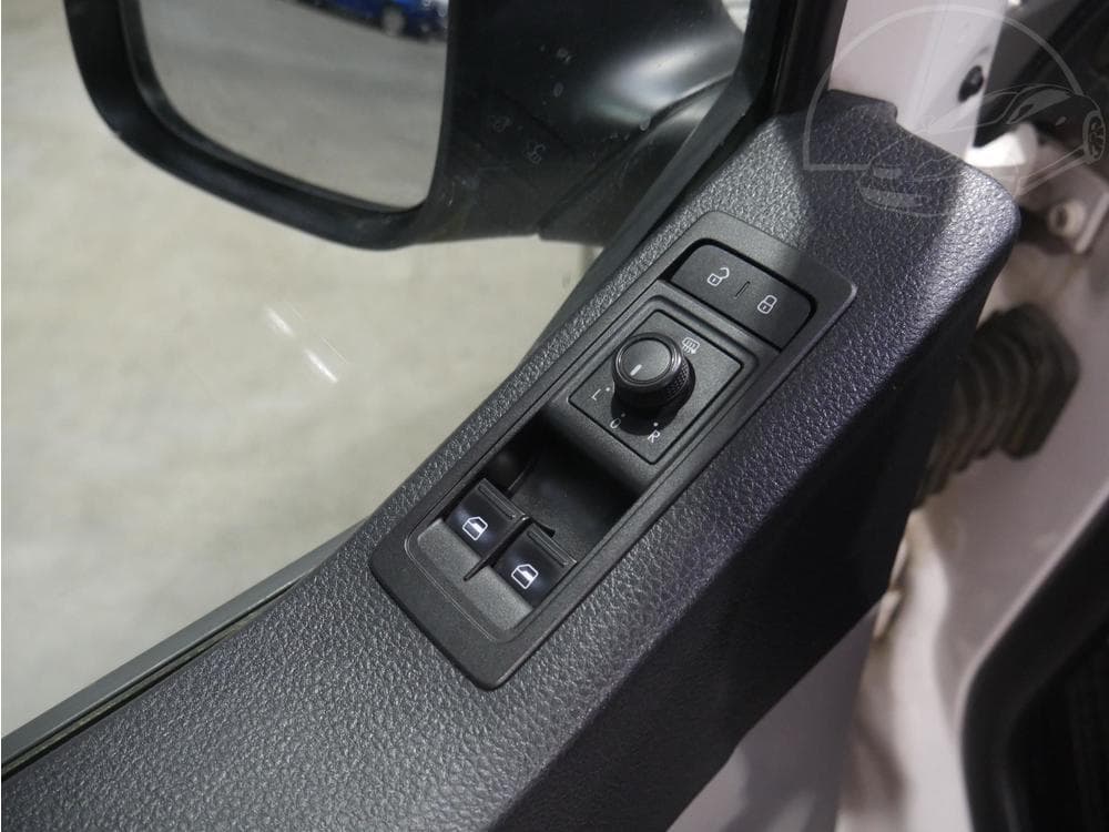 2017 Volkswagen TRANSPORTER - 34