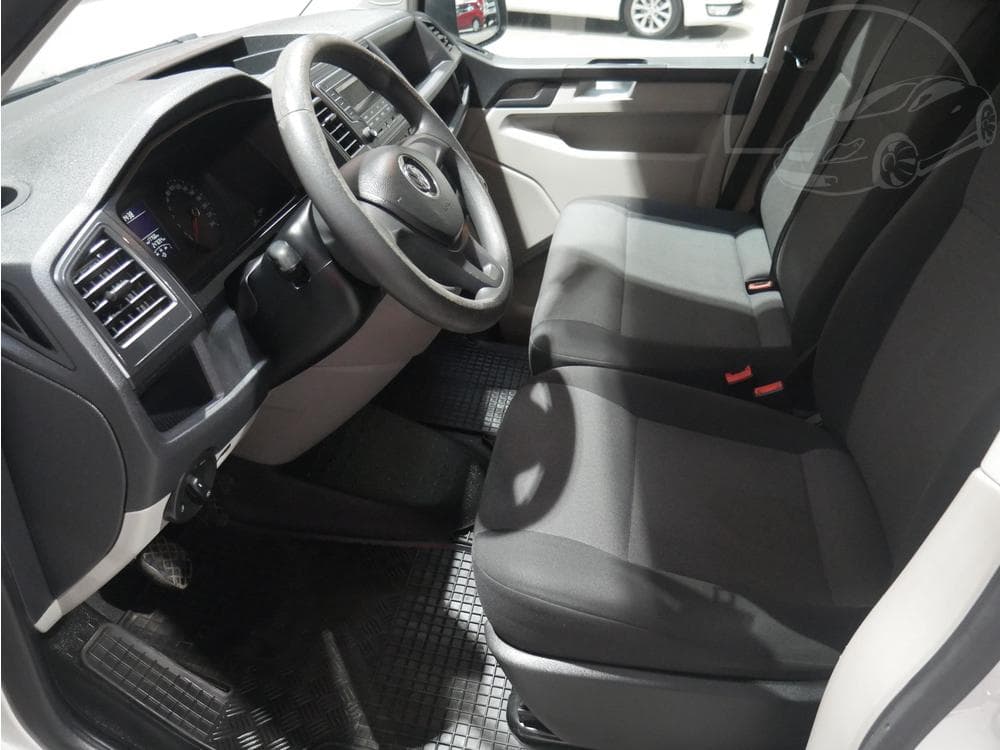 2017 Volkswagen TRANSPORTER - 25