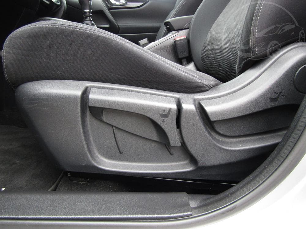 2016 Nissan Qashqai - 11