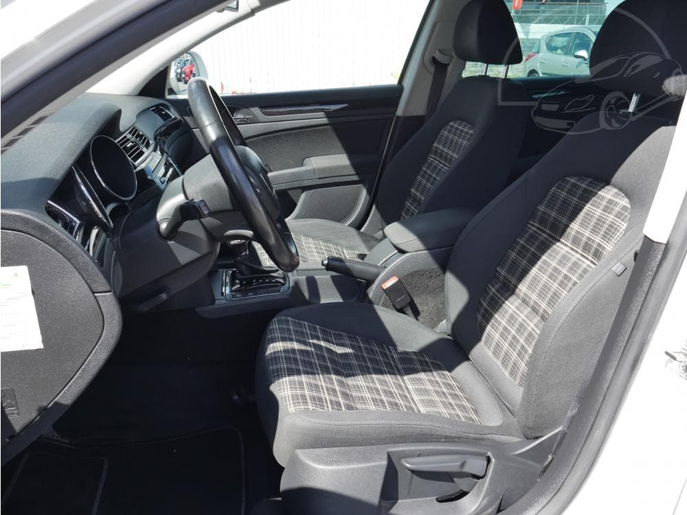 2012 Škoda SUPERB - 9