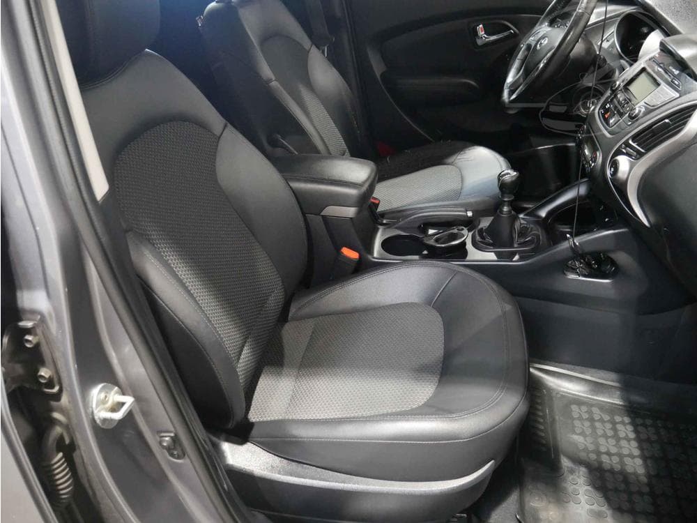 2011 Hyundai ix35 - 12