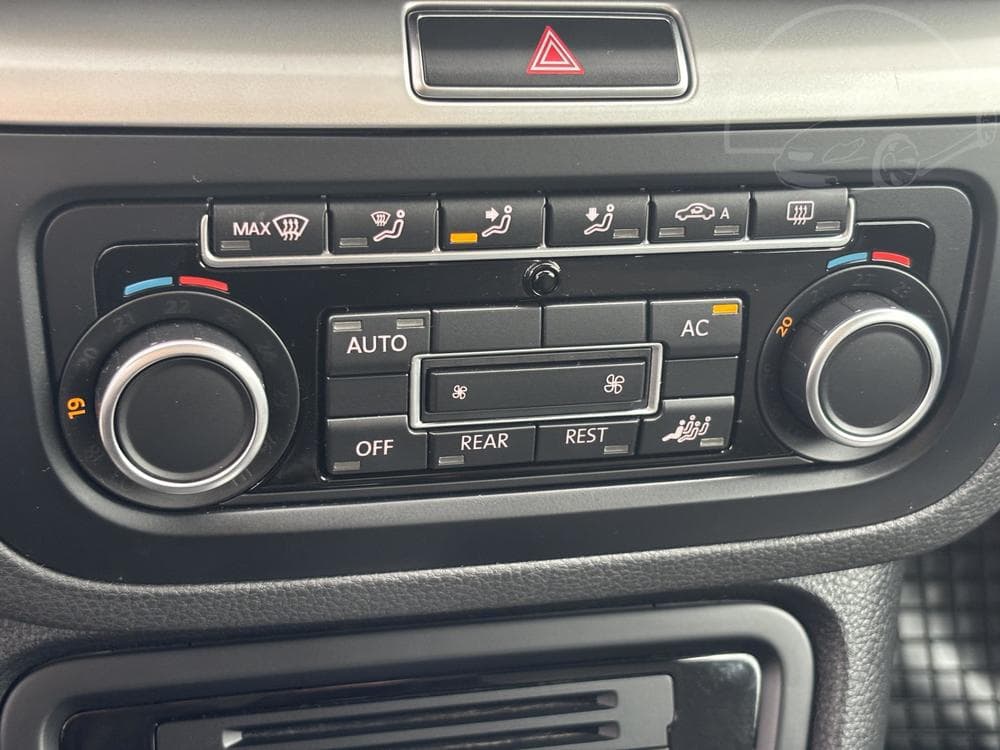 2011 Volkswagen SHARAN - 15
