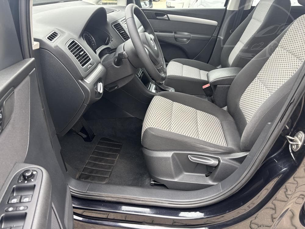 2011 Volkswagen SHARAN - 9