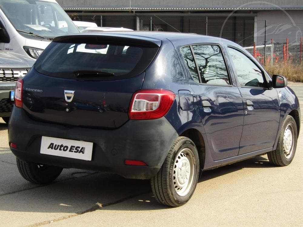 2014 Dacia SANDERO - 4