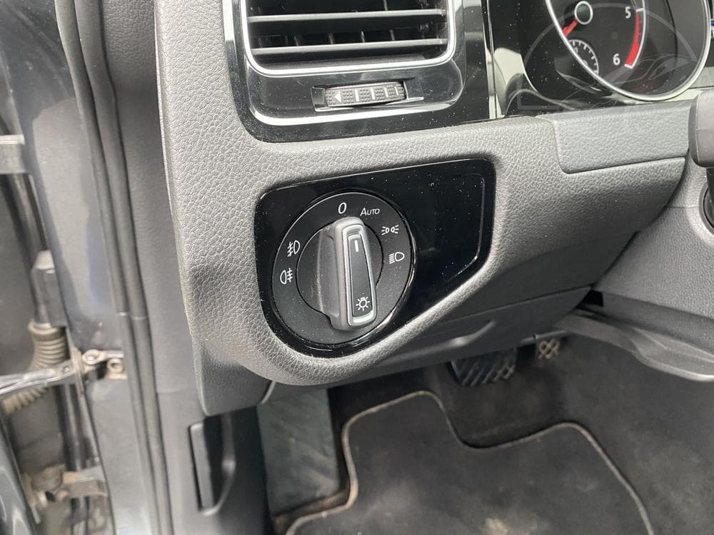 2018 Volkswagen GOLF - 43