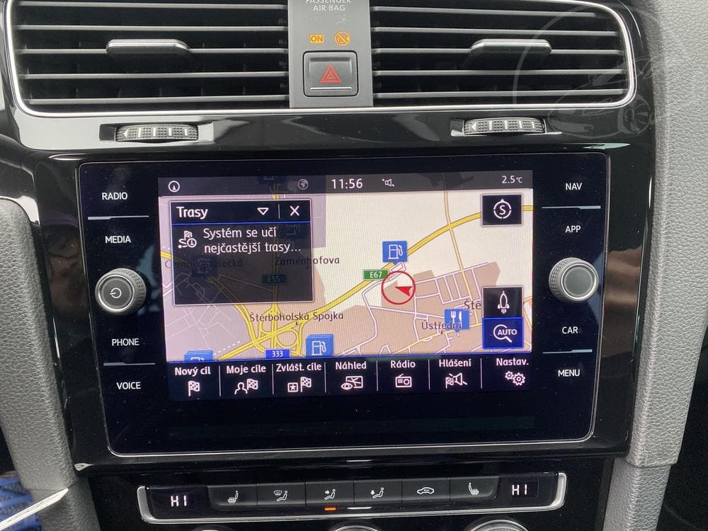 2018 Volkswagen GOLF - 49