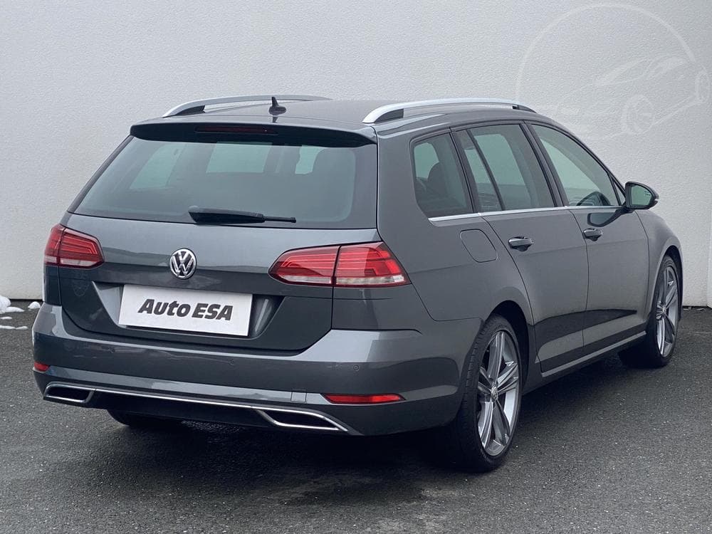 2018 Volkswagen GOLF - 10