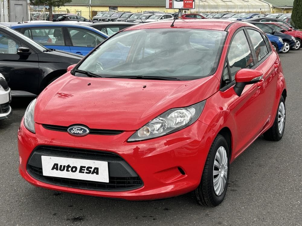 2010 Ford FIESTA - 3