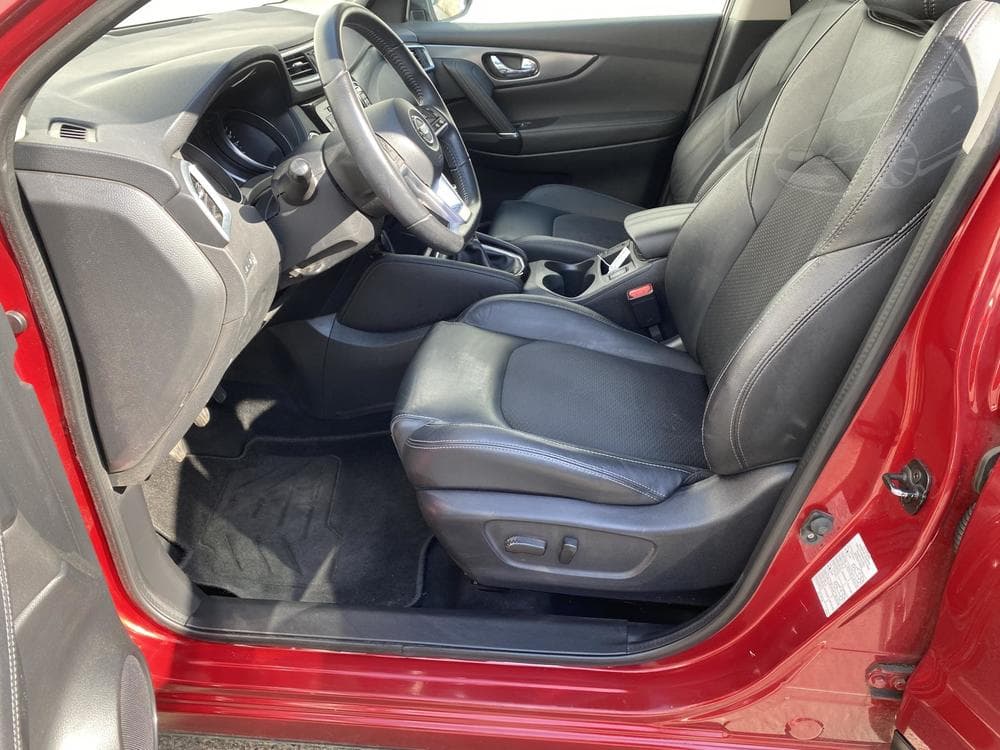 2018 Nissan QASHQAI - 33