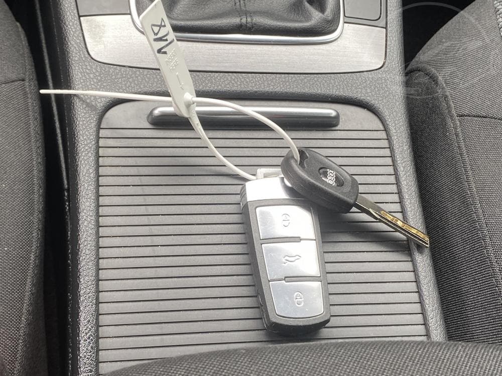 2012 Volkswagen PASSAT - 35