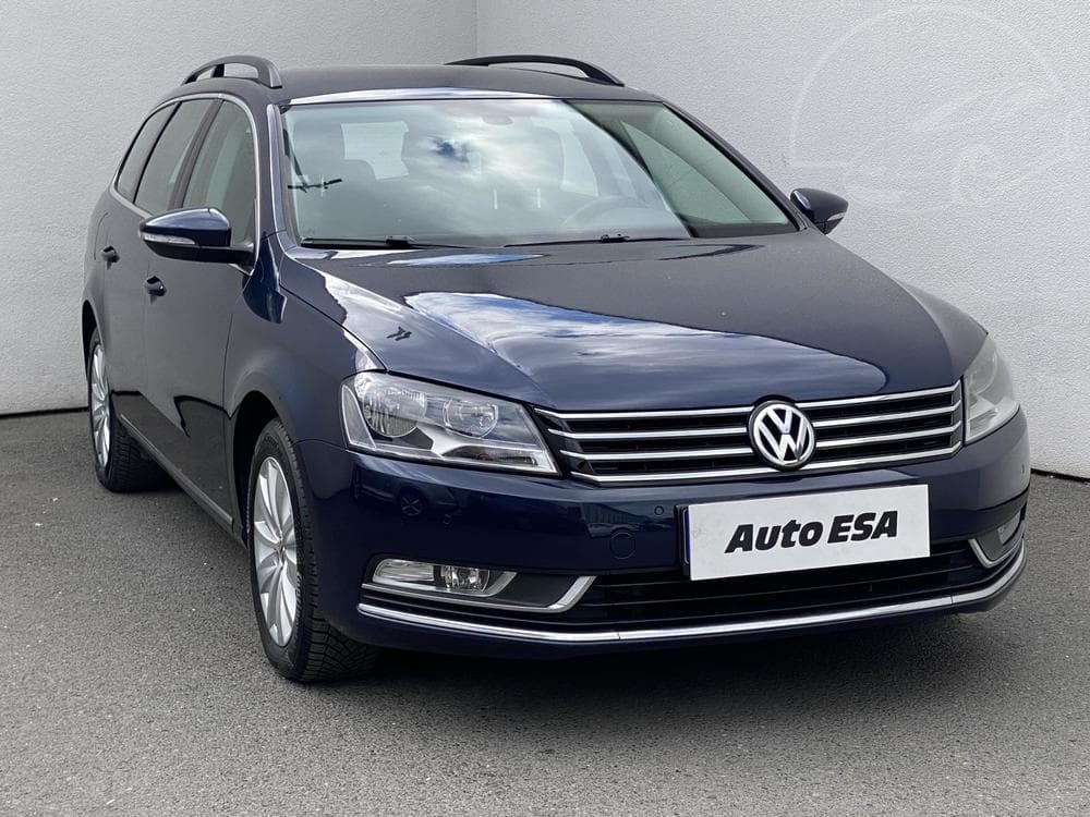 2012 Volkswagen PASSAT