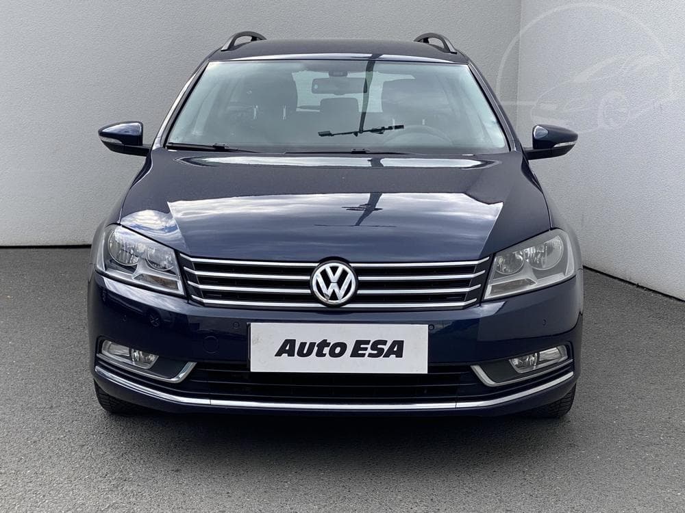 2012 Volkswagen PASSAT - 3