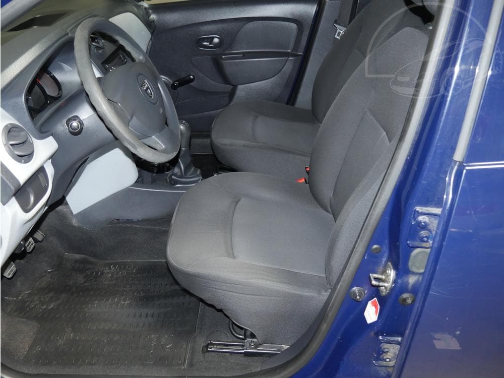 2013 Dacia LOGAN - 9