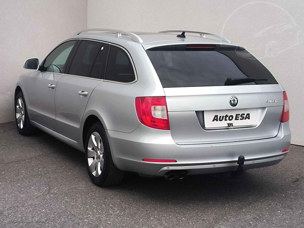 2009 Škoda SUPERB - 6