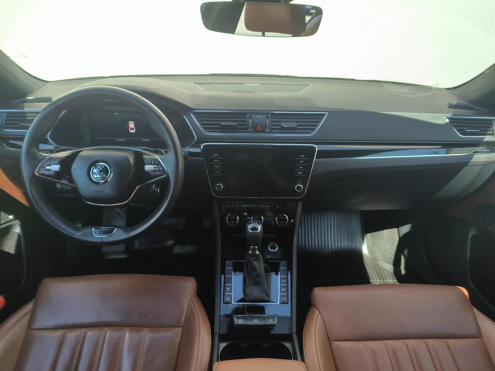 2021 Škoda SUPERB - 15