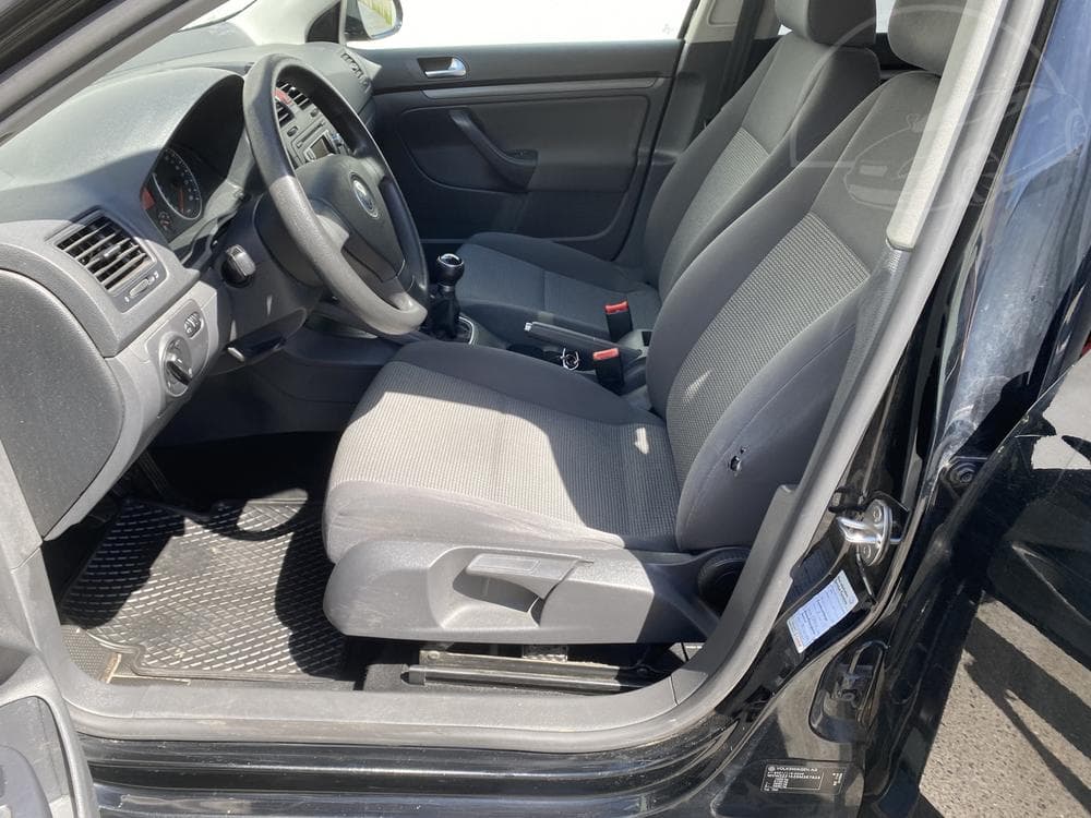 2009 Volkswagen GOLF - 9