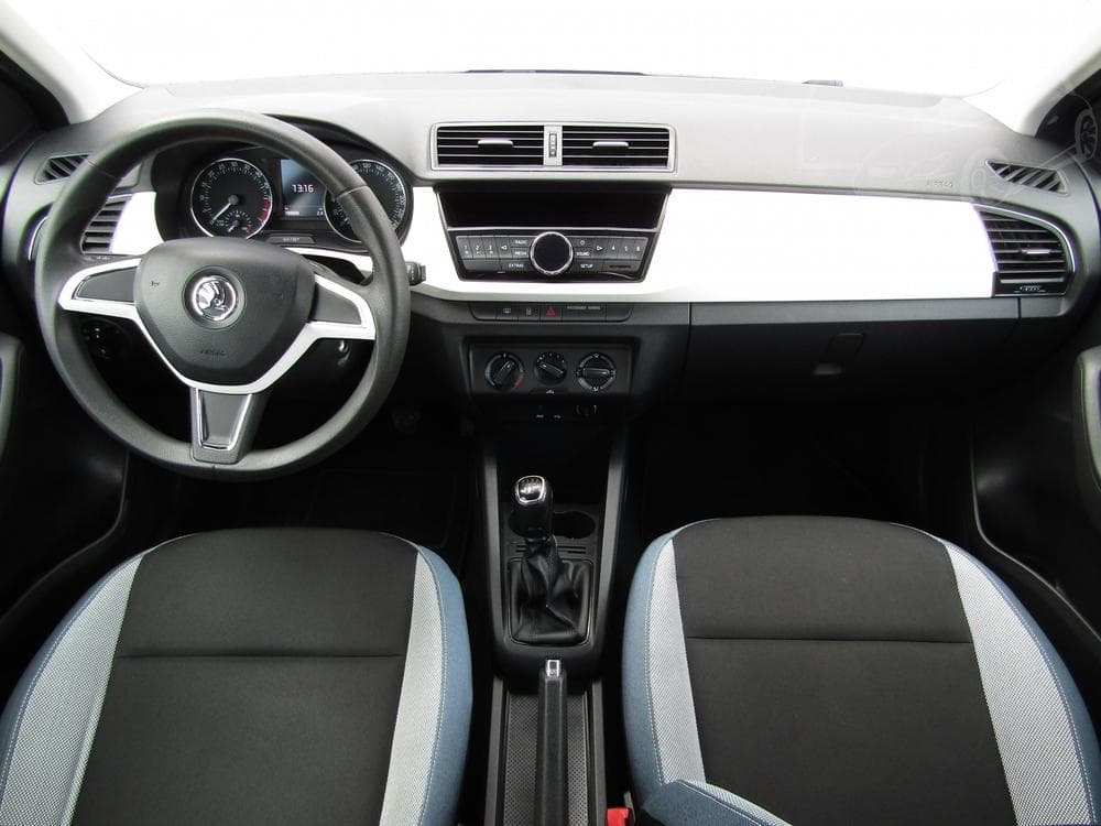 2015 Škoda FABIA - 15