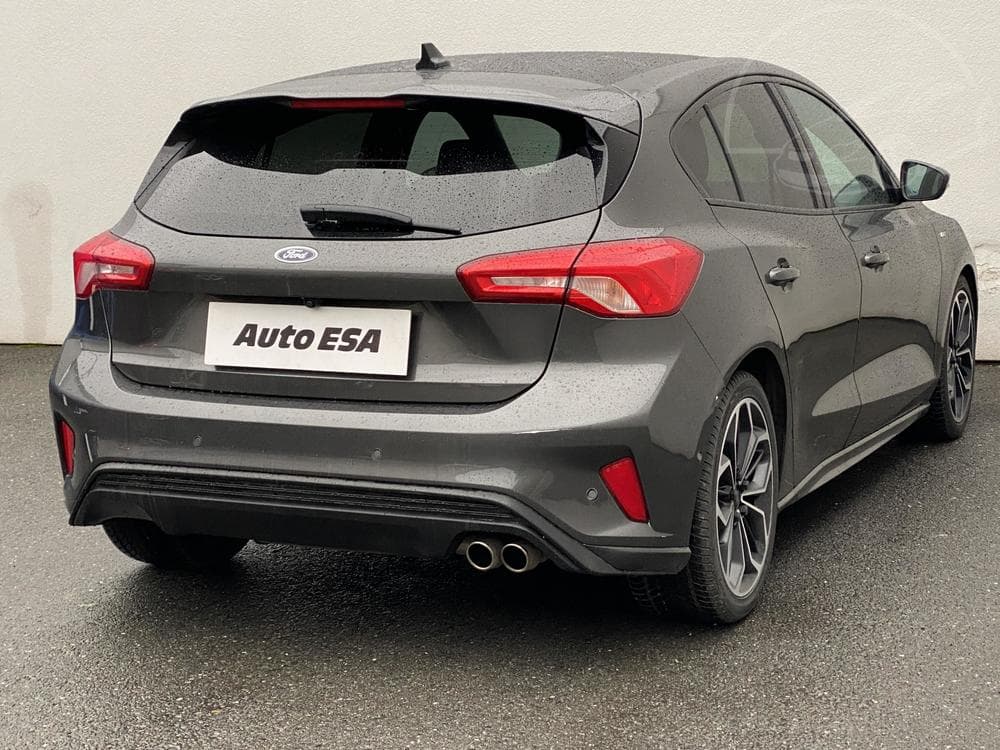 2018 Ford FOCUS - 10