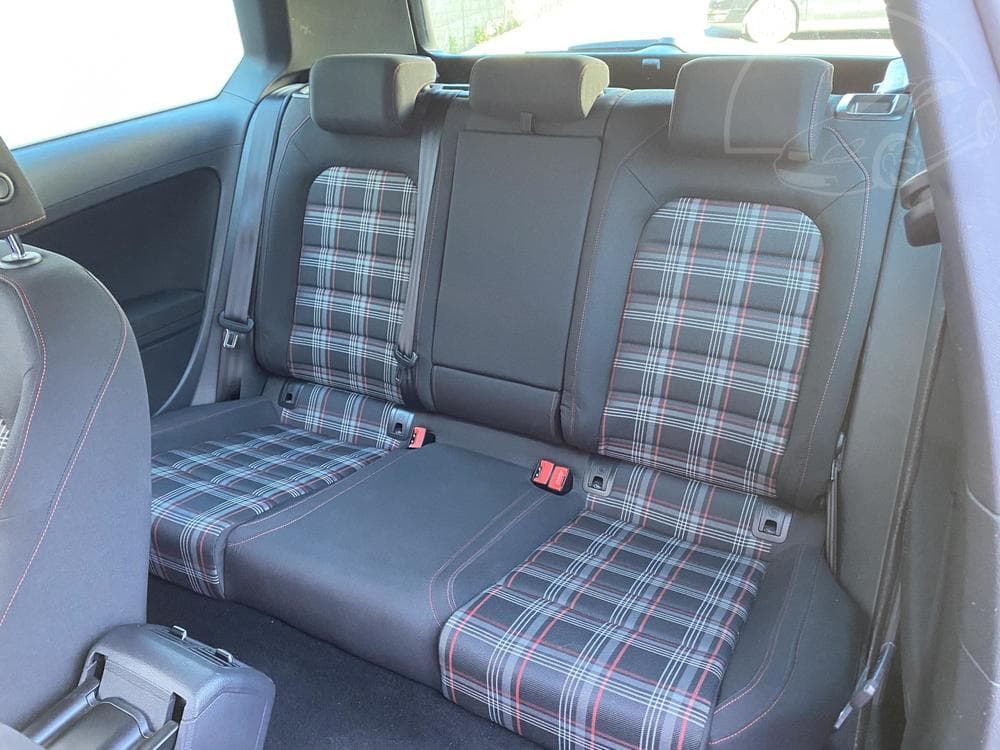 2013 Volkswagen GOLF - 28