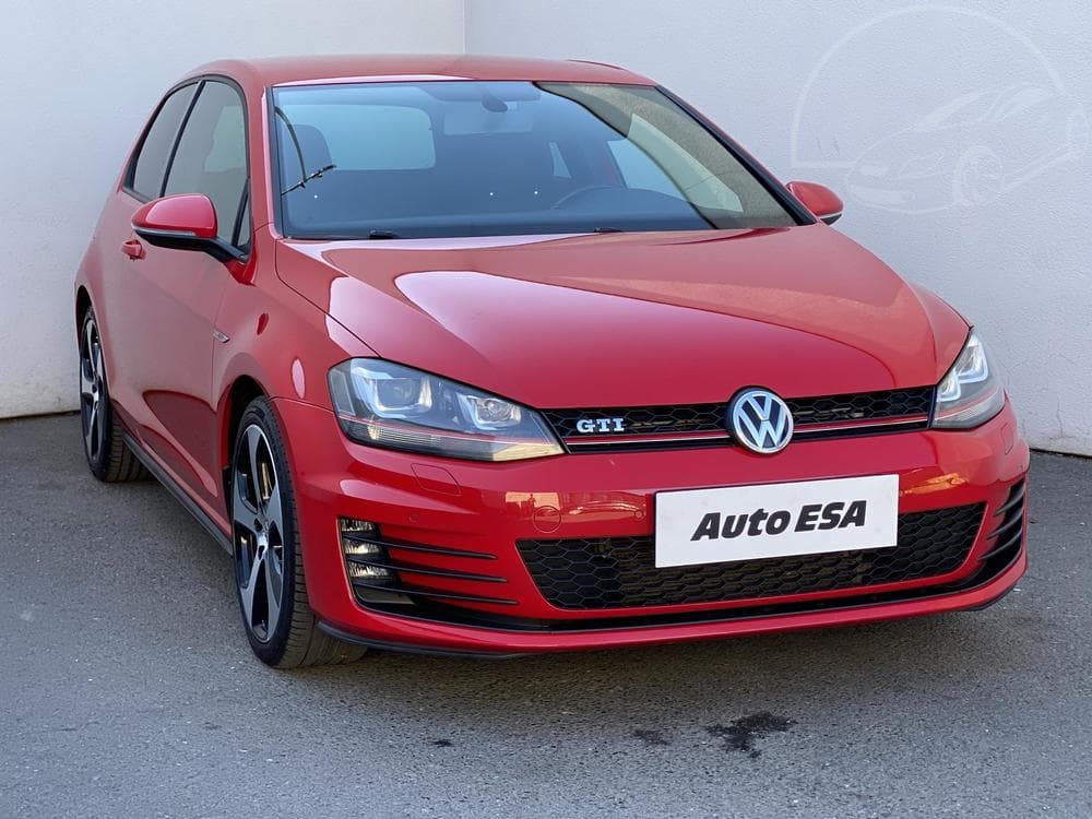 2013 Volkswagen GOLF