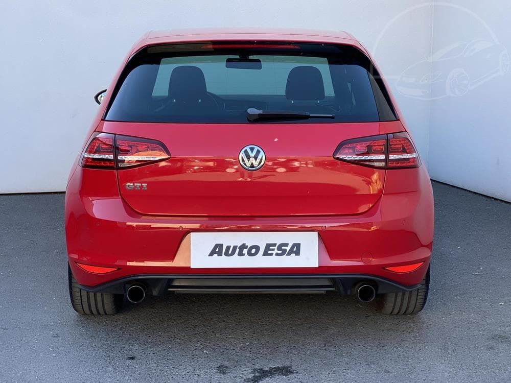 2013 Volkswagen GOLF - 13