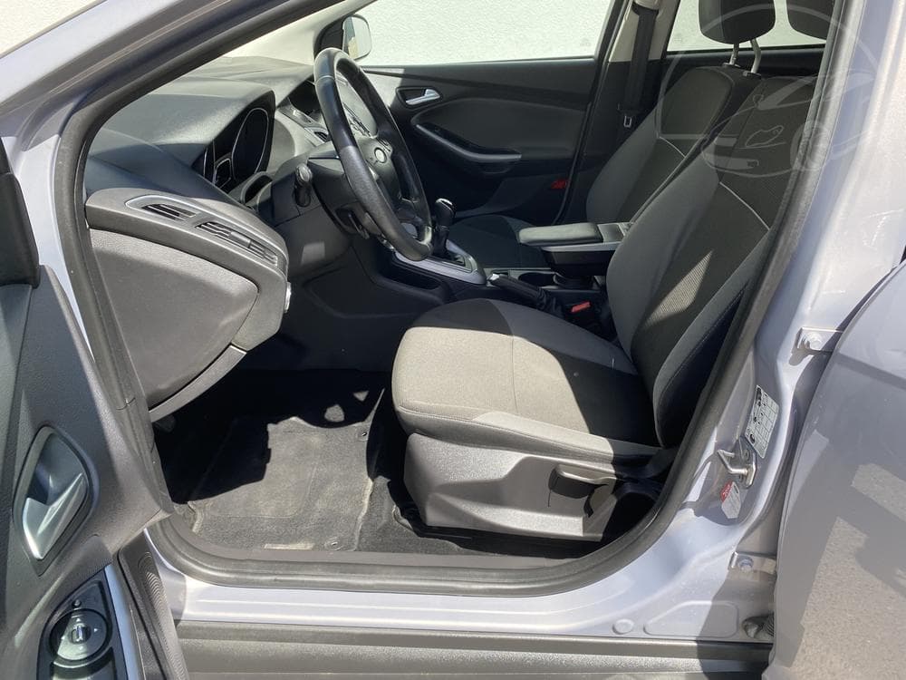 2011 Ford FOCUS - 9