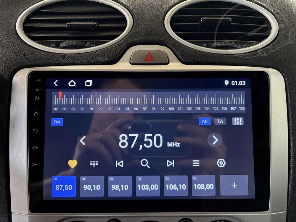 2008 Ford FOCUS - 11