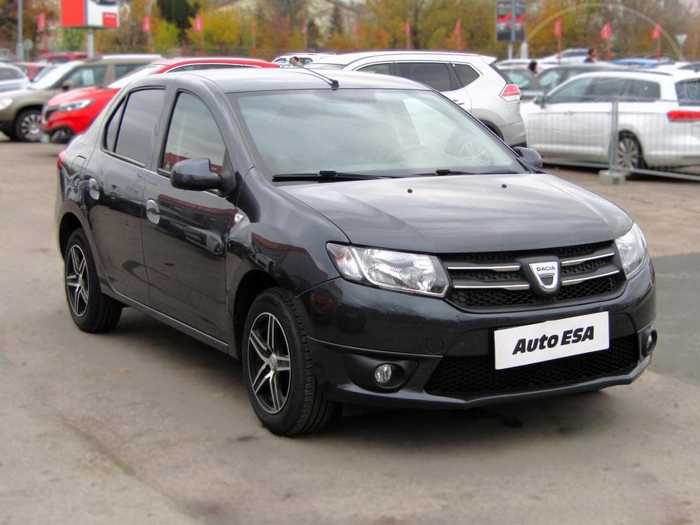 Dacia Logan 1.2 i, ČR