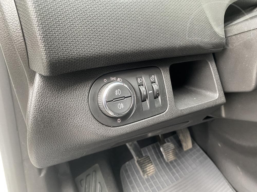 2016 Opel MERIVA - 27