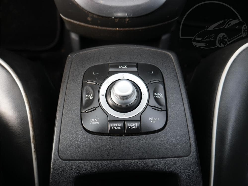 2012 Renault SCENIC - 16