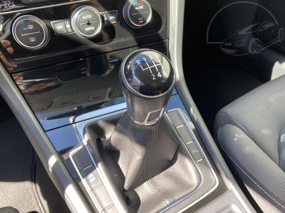 2014 Volkswagen GOLF - 46