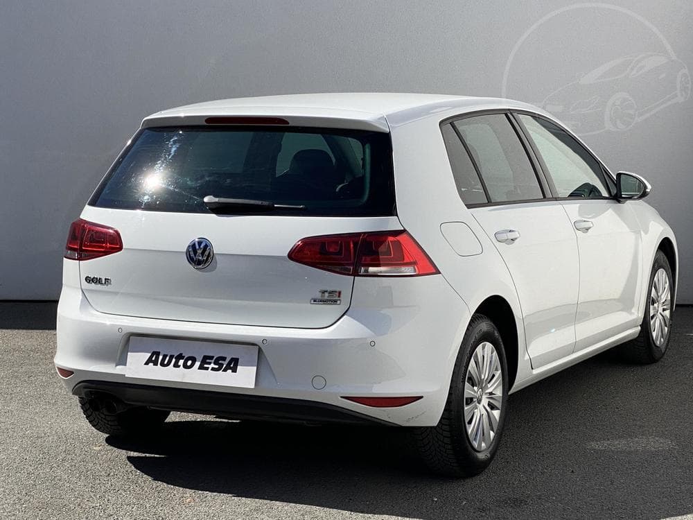2014 Volkswagen GOLF - 10