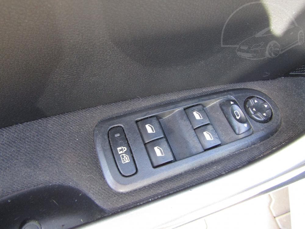 2011 Peugeot 308 - 31