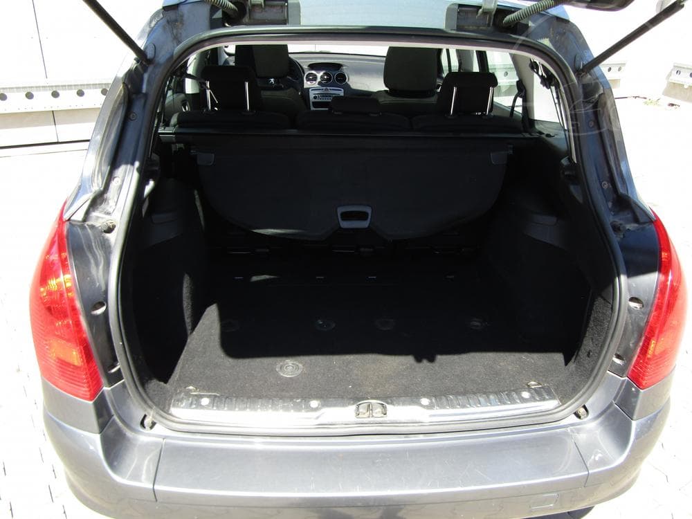 2011 Peugeot 308 - 19