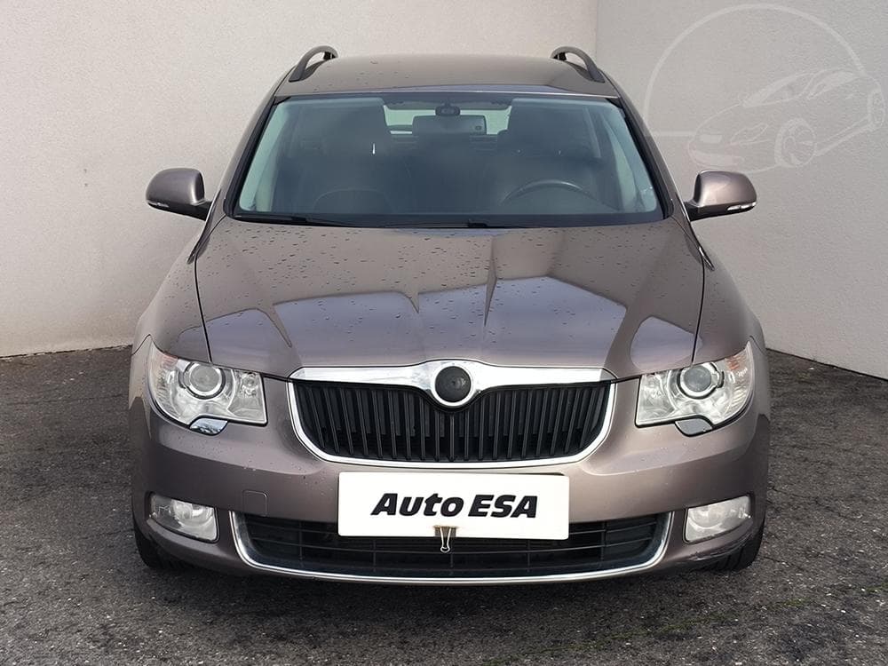 2011 Škoda SUPERB - 3
