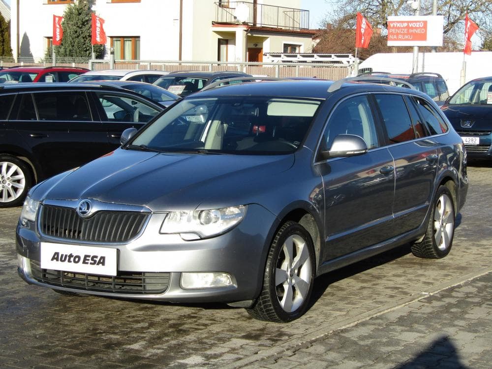 2012 Škoda SUPERB - 5