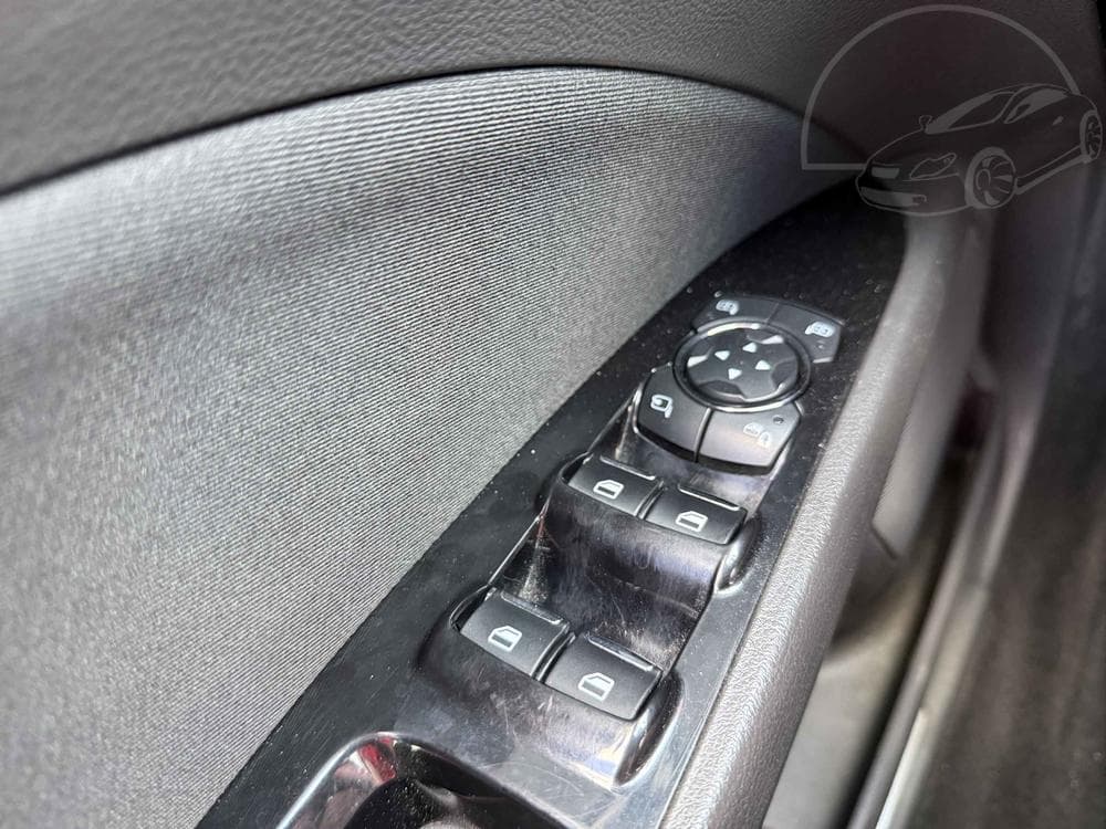 2015 Ford MONDEO - 11