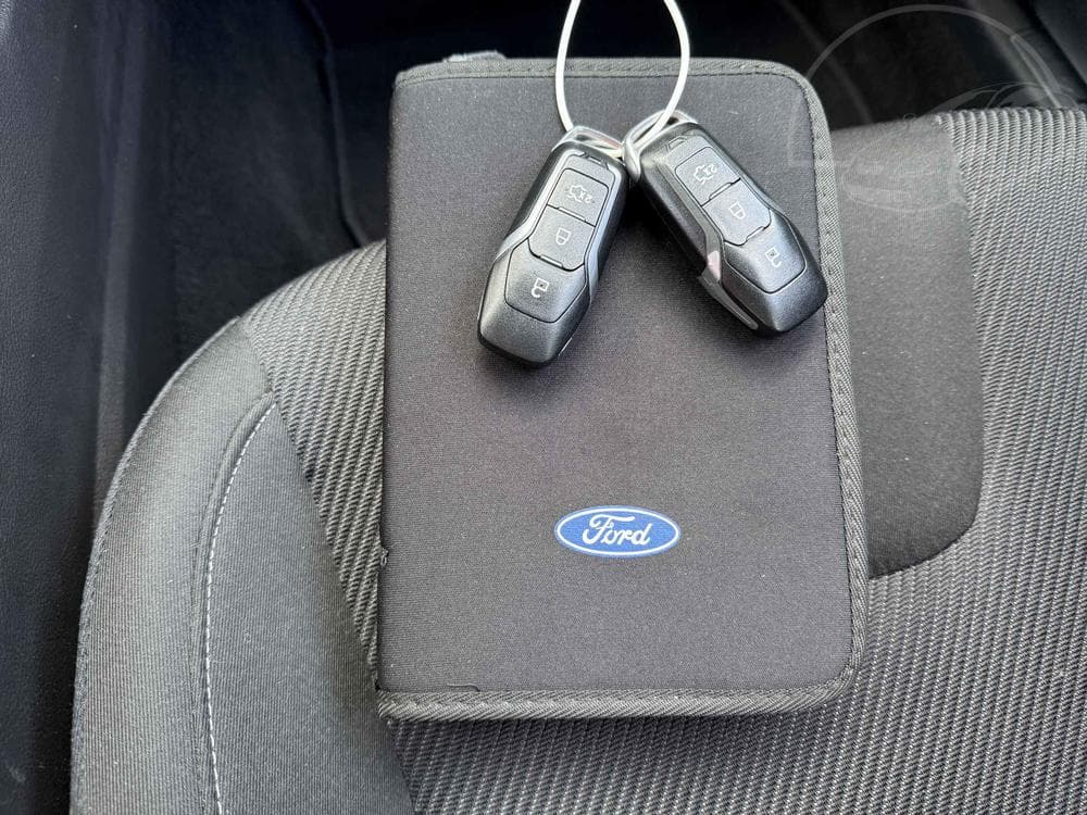 2015 Ford MONDEO - 17