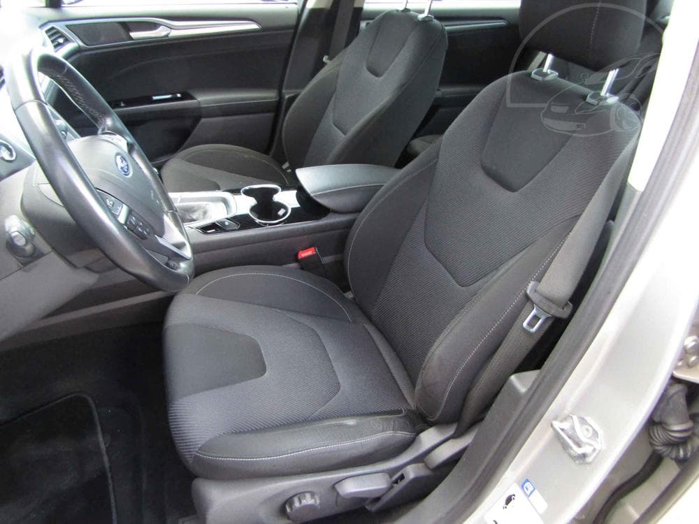 2015 Ford MONDEO - 9